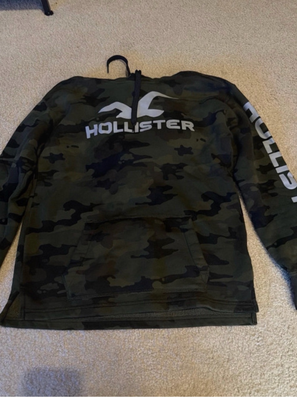 Hollister Camo Pullover Hoodie in Olive & Black